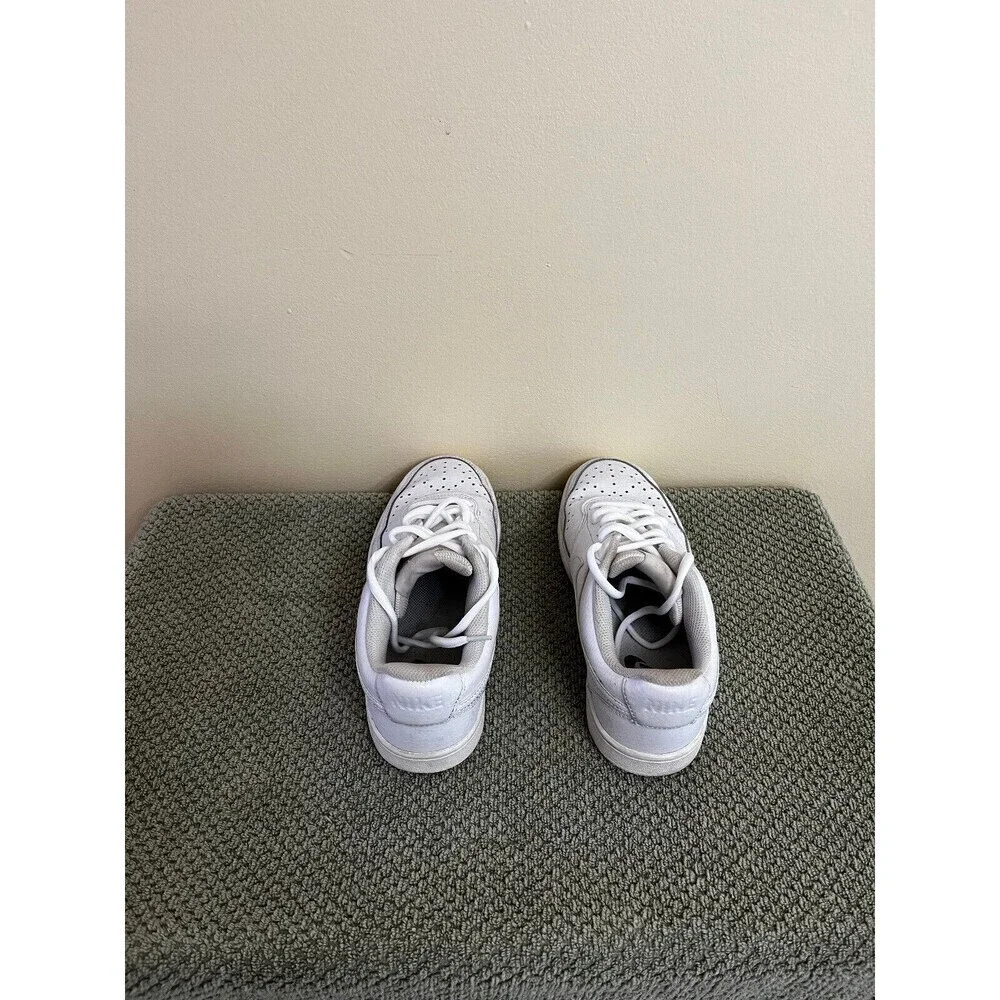 Nike Womens Court Vision Low CD5434-100 White Casual Shoes Sneakers Size 8 - Picture 3 of 5